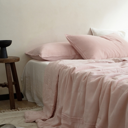 子和家居 2024新款80支奥地利兰精可水洗成品染天丝夏被 蜜桃粉