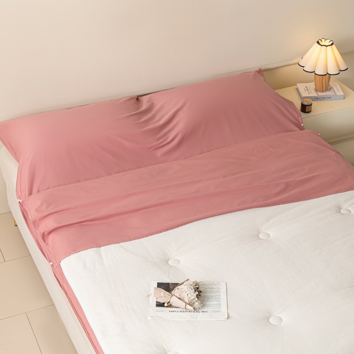 91家纺网 家纺一手货源 找家纺 澳梵家居 60s全棉纯色旅行睡袋 蜜豆粉