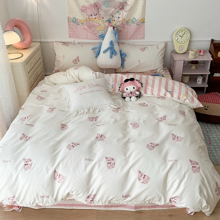 91家纺网 家纺一手货源 找家纺 昔可 新款多巴胺卡通简约风可爱亲肤四件套 蝴蝶结狗狗