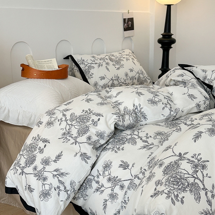 91家纺网 家纺一手货源 找家纺 昔可 2024新款单层黑边复古花古典儒雅四件套 香浮花月