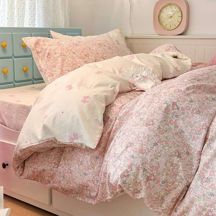 91家纺网 家纺一手货源 找家纺 昔可 新款春日氛围感小清新亲肤四件套 粉樱小兔