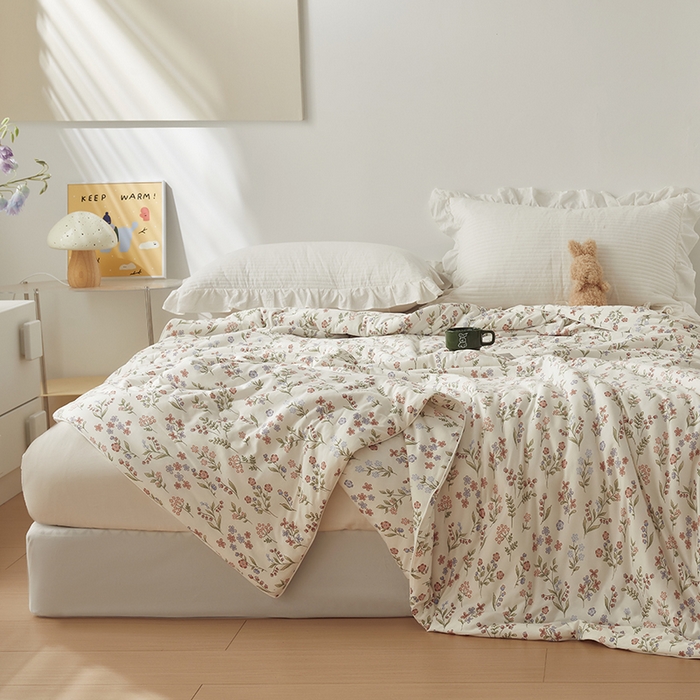 91家纺网 家纺一手货源 找家纺 怡家居 2024新款A类云柔针织棉夏被 静香