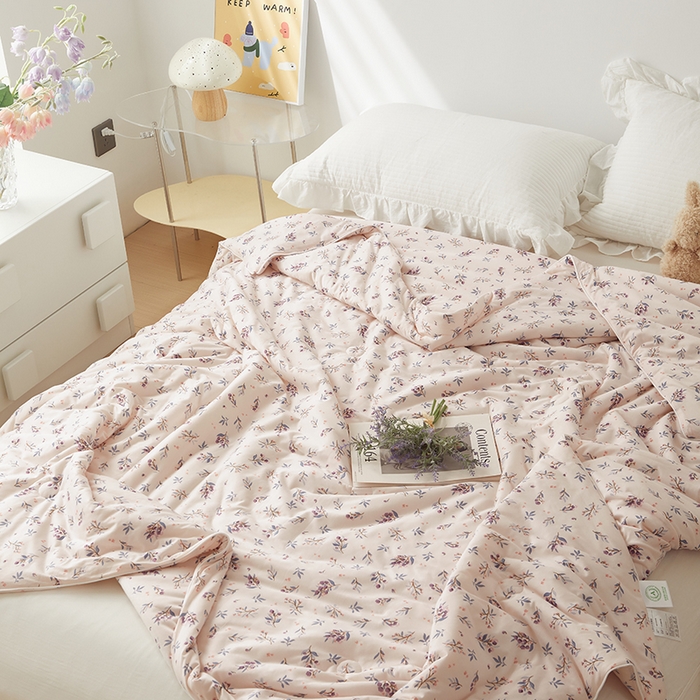 91家纺网 家纺一手货源 找家纺 怡家居 2024新款A类云柔针织棉夏被 夏朵