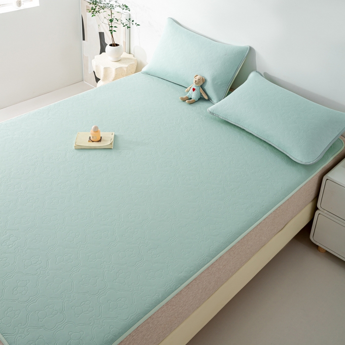 91家纺网 家纺一手货源 找家纺 卡琪曼 新款冷酷熊瓜瓜冰皮空气层冰皮席 冰皮提花奶昔绿