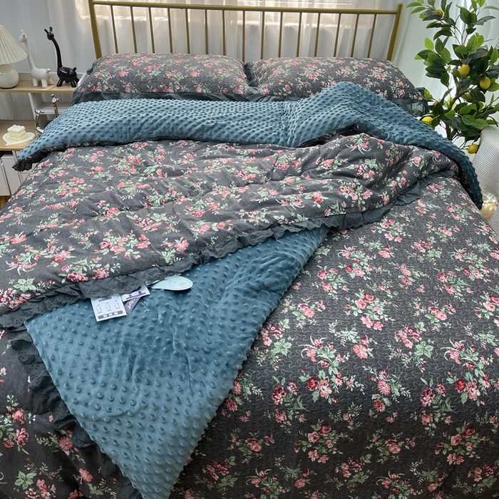 91家纺网 家纺一手货源 找家纺 暖居 2024新款豆豆被四件套春秋单件豆豆绒被芯被褥可机洗中国美