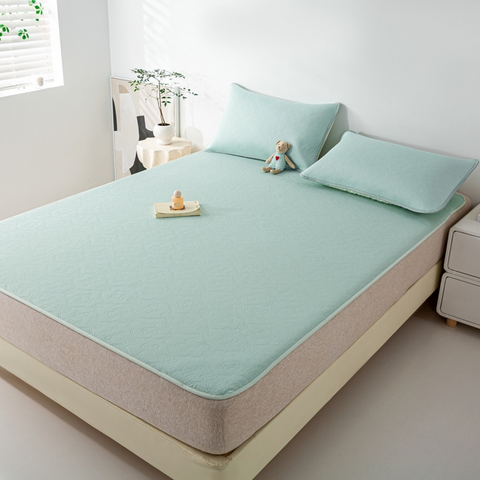 91家纺网 家纺一手货源 找家纺 卡琪曼 新款冷酷熊瓜瓜冰皮空气层冰皮席 冰皮提花奶昔绿