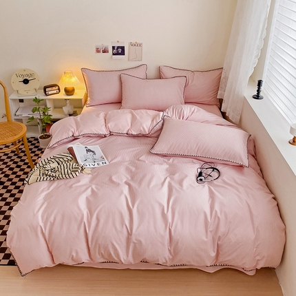 91家纺网 家纺一手货源 找家纺 维娜斯家纺 2024新款亲肤水洗棉贝壳绣四件套 粉红