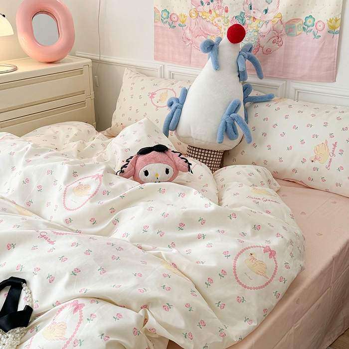 91家纺网 家纺一手货源 找家纺 昔可 新款春日氛围感小清新亲肤四件套 天鹅玫瑰