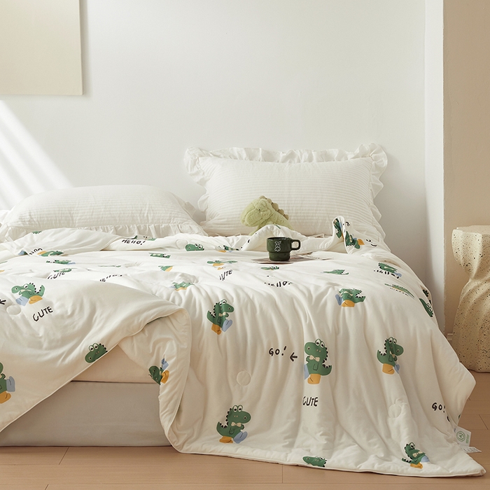 91家纺网 家纺一手货源 找家纺 怡家居 2024新款A类云柔针织棉夏被 快乐恐龙