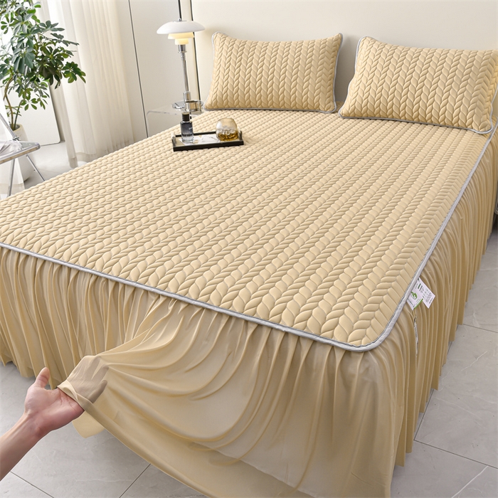 91家纺网 家纺一手货源 找家纺 布卢姆床垫 2025新款A类5mm纯色乳胶凉席床裙梦田系列 梦田-米黄