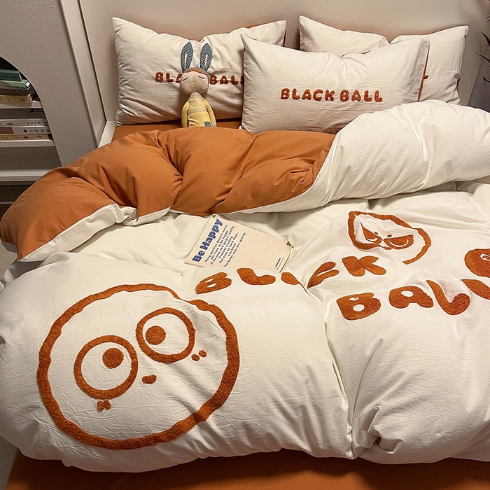 91家纺网 家纺一手货源 找家纺 眠帛家居 2024新款水洗棉毛巾绣四件套-煤球系列 焦糖