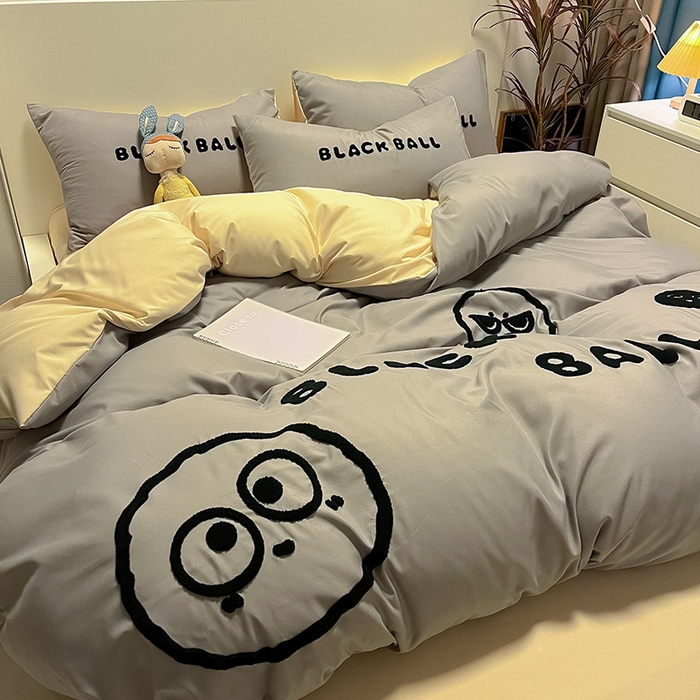 91家纺网 家纺一手货源 找家纺 眠帛家居 2024新款水洗棉毛巾绣四件套-煤球系列 浅灰-奶黄