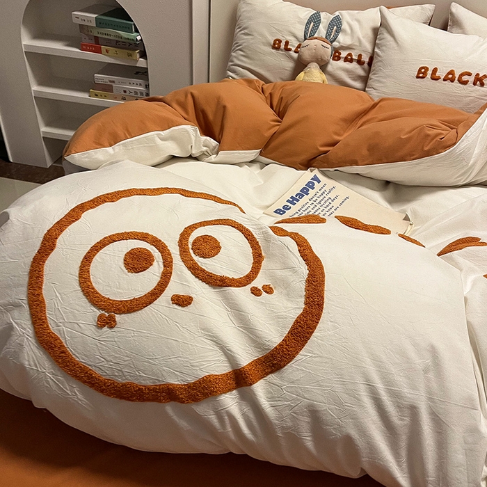 91家纺网 家纺一手货源 找家纺 眠帛家居 2024新款水洗棉毛巾绣四件套-煤球系列 焦糖