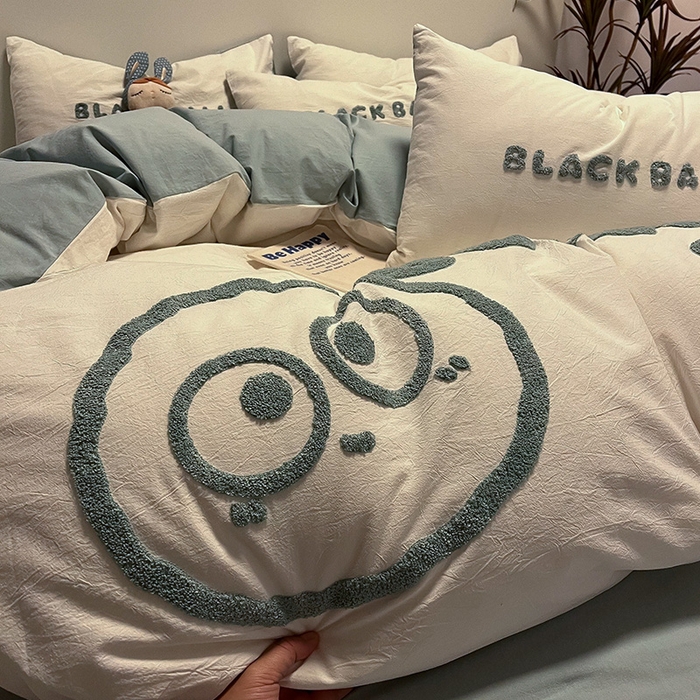 91家纺网 家纺一手货源 找家纺 眠帛家居 2024新款水洗棉毛巾绣四件套-煤球系列 繁星蓝