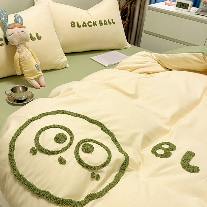 91家纺网 家纺一手货源 找家纺 眠帛家居 2024新款水洗棉毛巾绣四件套-煤球系列 奶黄-果绿