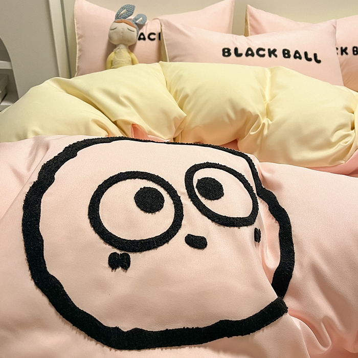 91家纺网 家纺一手货源 找家纺 眠帛家居 2024新款水洗棉毛巾绣四件套-煤球系列 奶油粉-奶黄