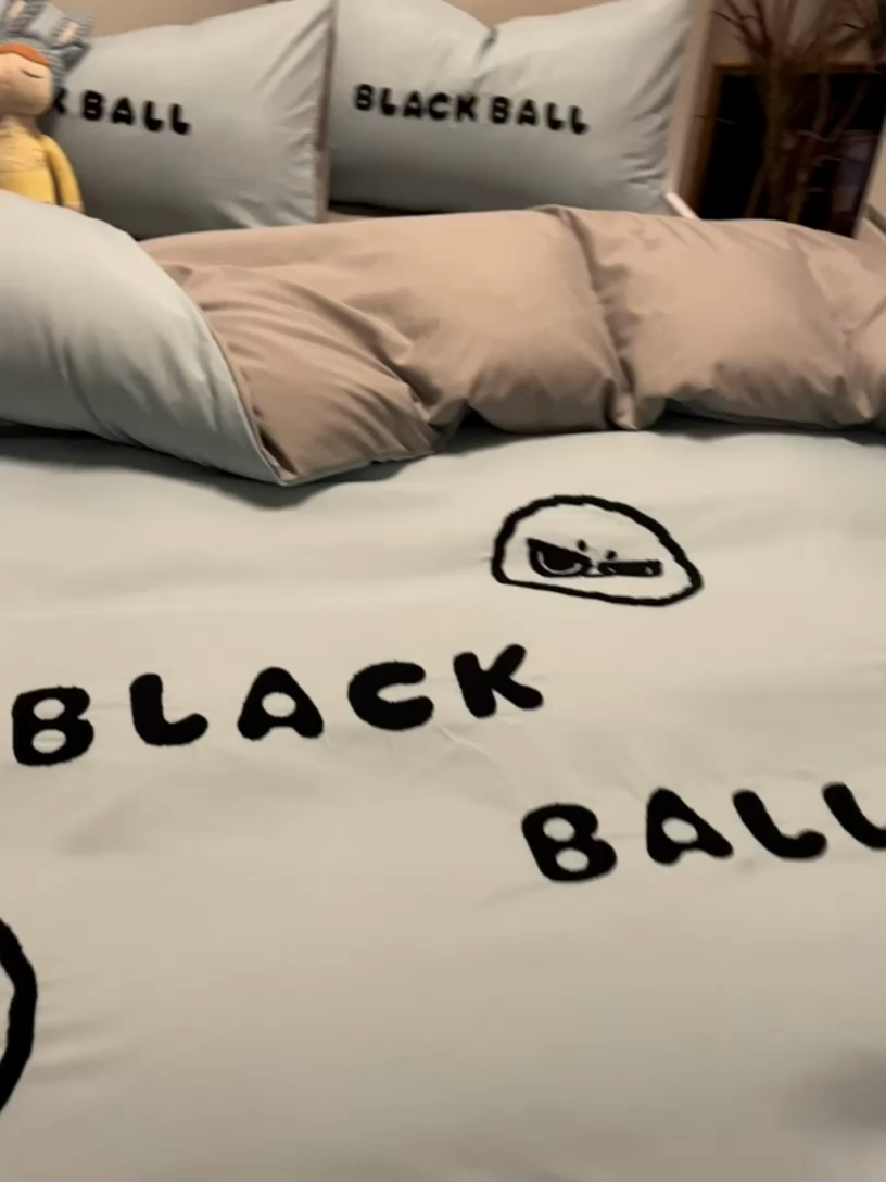 91家纺网 家纺一手货源 找家纺 眠帛家居 2024新款水洗棉毛巾绣四件套-煤球系列 繁星蓝-灰