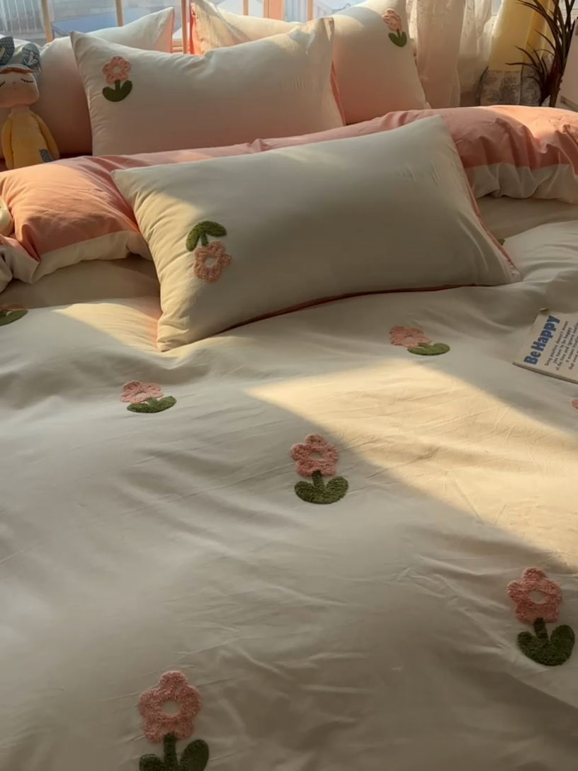 91家纺网 家纺一手货源 找家纺 眠帛家居 2024新款水洗棉奶油小清新毛巾绣四件套早春系列 朵朵奶油白