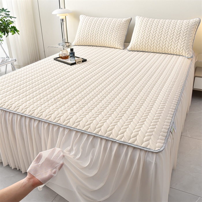 91家纺网 家纺一手货源 找家纺 布卢姆床垫 2025新款A类5mm纯色乳胶凉席床裙梦田系列夏被凉席四件套 梦田-米白