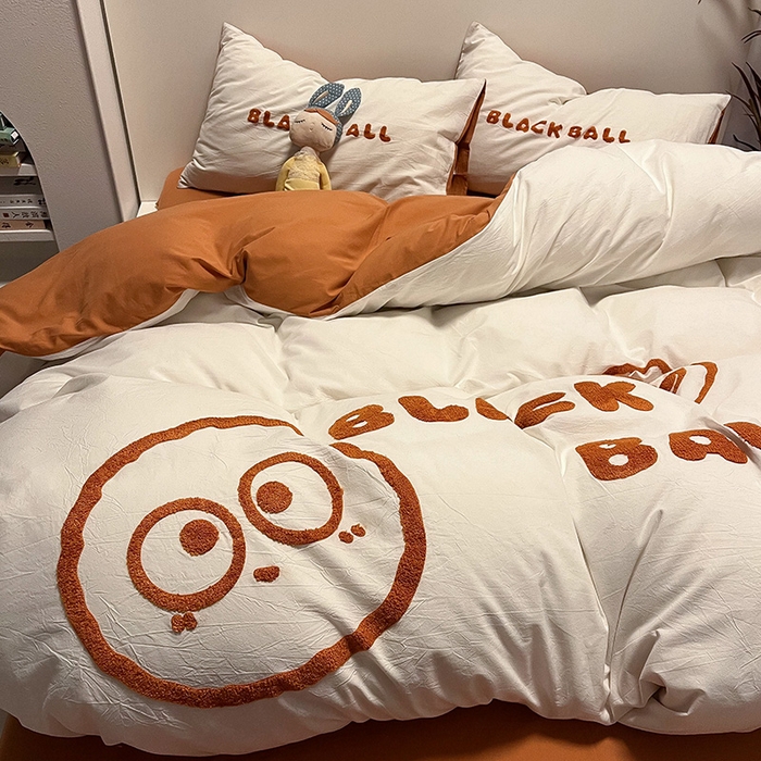 91家纺网 家纺一手货源 找家纺 眠帛家居 2024新款水洗棉毛巾绣四件套-煤球系列 焦糖