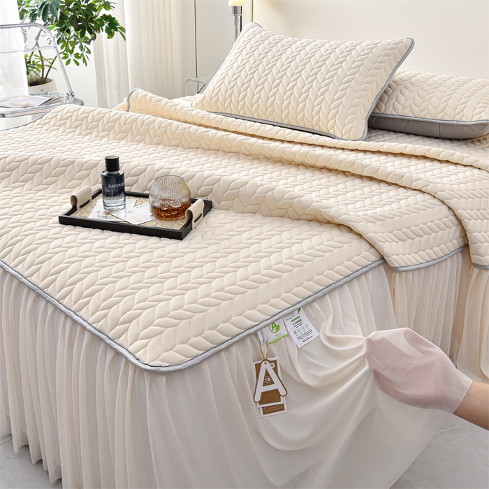 91家纺网 家纺一手货源 找家纺 布卢姆床垫 2025新款A类5mm纯色乳胶凉席床裙梦田系列夏被凉席四件套 梦田-米白