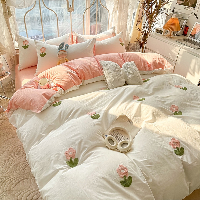 91家纺网 家纺一手货源 找家纺 眠帛家居 2024新款水洗棉奶油小清新毛巾绣四件套早春系列 朵朵奶油白