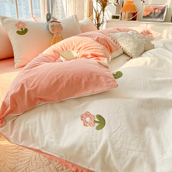 91家纺网 家纺一手货源 找家纺 眠帛家居 2024新款水洗棉奶油小清新毛巾绣四件套早春系列 朵朵奶油白