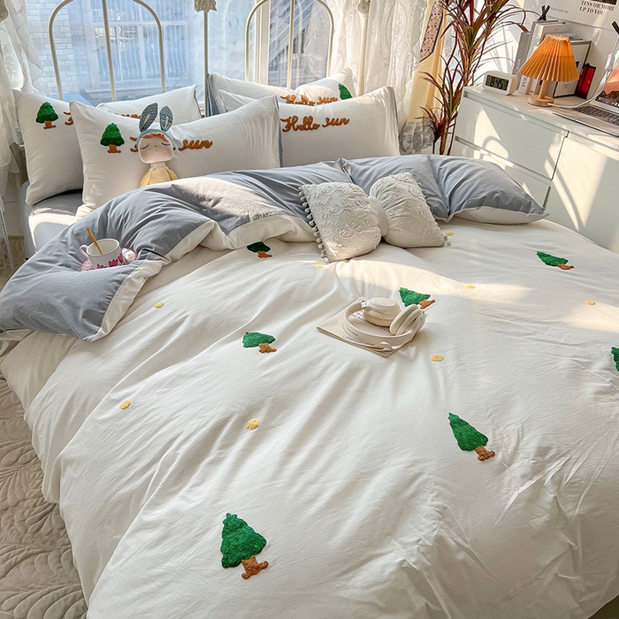 91家纺网 家纺一手货源 找家纺 眠帛家居 2024新款水洗棉奶油小清新毛巾绣四件套早春系列 圣诞树蓝灰