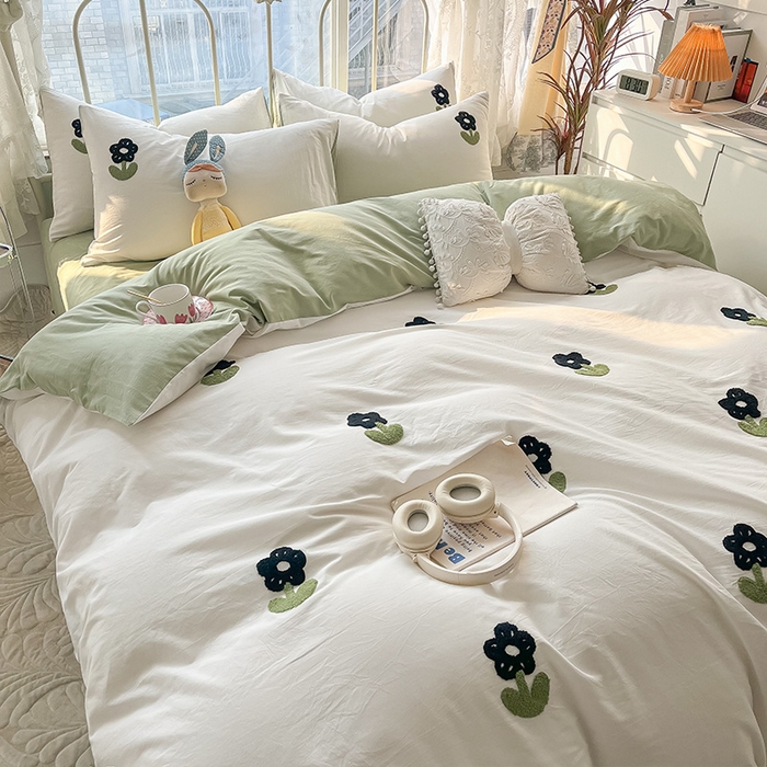 91家纺网 家纺一手货源 找家纺 眠帛家居 2024新款水洗棉奶油小清新毛巾绣四件套早春系列 朵朵奶油绿