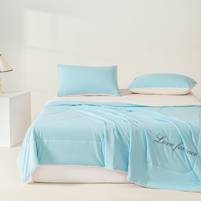 91家纺网 家纺一手货源 找家纺 佳居缘 2024新款纯色绣花冰氨夏被 冰清兰