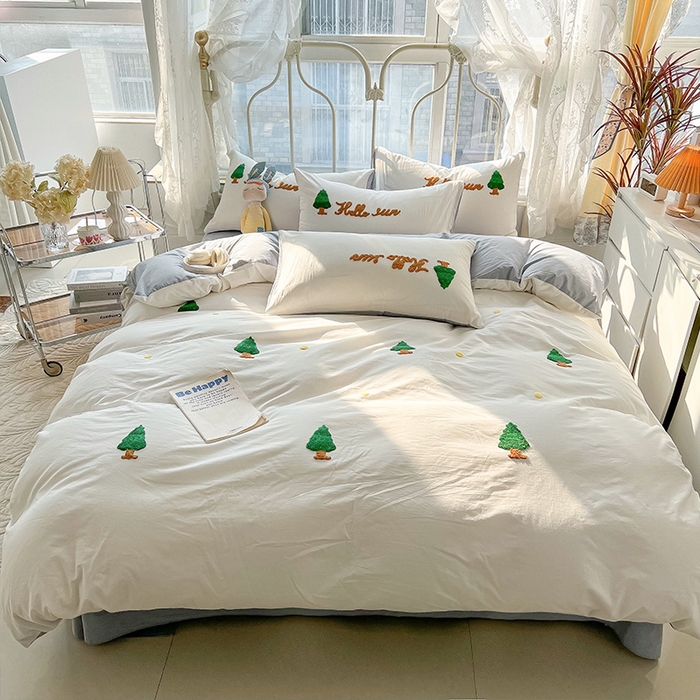 91家纺网 家纺一手货源 找家纺 眠帛家居 2024新款水洗棉奶油小清新毛巾绣四件套早春系列 圣诞树蓝灰