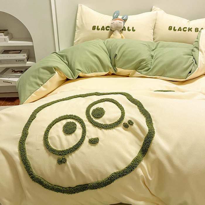 91家纺网 家纺一手货源 找家纺 眠帛家居 2024新款水洗棉毛巾绣四件套-煤球系列 奶黄-果绿