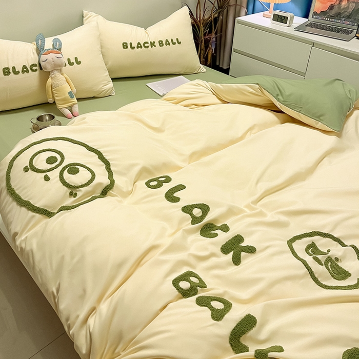 91家纺网 家纺一手货源 找家纺 眠帛家居 2024新款水洗棉毛巾绣四件套-煤球系列 奶黄-果绿