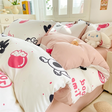 91家纺网 家纺一手货源 找家纺 雅阁尔家纺 2024新款直播热款水洗云朵棉四件套美式碎花简约风床单单品单被套 小怪兽