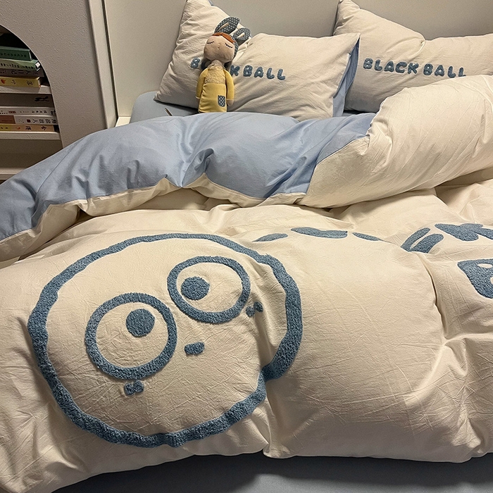 91家纺网 家纺一手货源 找家纺 眠帛家居 2024新款水洗棉毛巾绣四件套-煤球系列 天空蓝