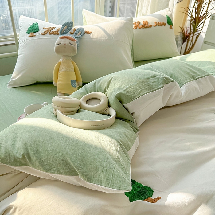 91家纺网 家纺一手货源 找家纺 眠帛家居 2024新款水洗棉奶油小清新毛巾绣四件套早春系列 圣诞树奶油绿
