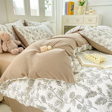 91家纺网 家纺一手货源 找家纺 （总）雅阁尔家纺 2024新款直播热款水洗云朵棉四件套小碎花被套床笠三件套