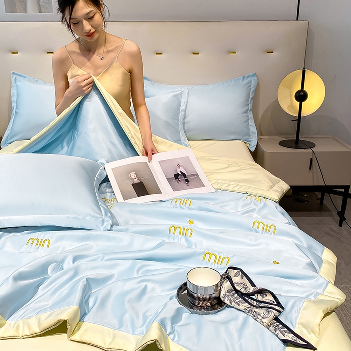 91家纺网 家纺一手货源 找家纺 澳梵 2024新款莫代尔夏被四件套 minmin蓝