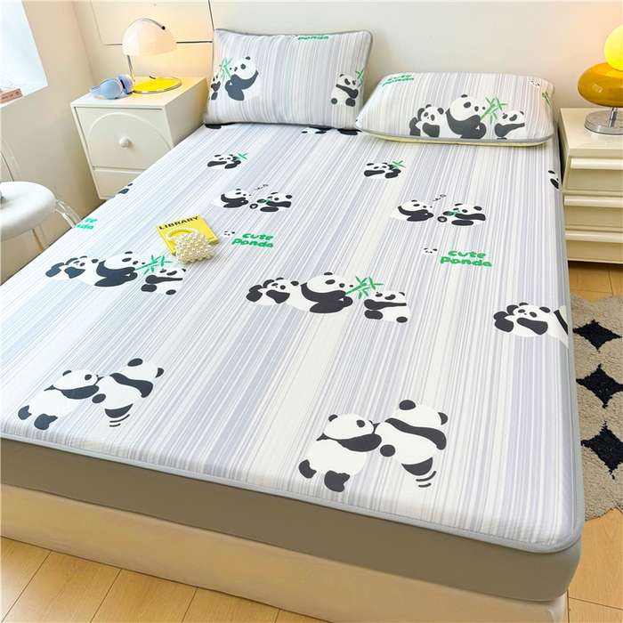 91家纺网 家纺一手货源 找家纺 喜居 2024新款碳光冰丝席床笠款 熊猫乐园