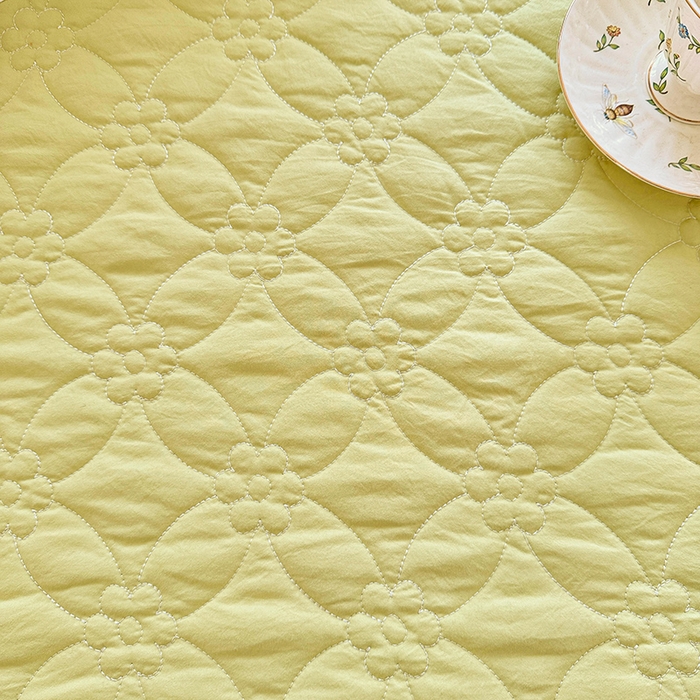 91家纺网 家纺一手货源 找家纺 罗艺轩 2024新款公主风水洗棉全夹棉床盖款三件套-盛宴 盛宴-元气绿