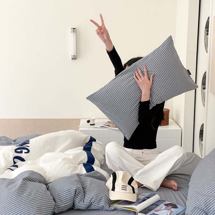 91家纺网 家纺一手货源 找家纺 圆岛家纺 2024新款博主风全棉色织水洗棉拼接毛巾绣四件套 薄暮蓝