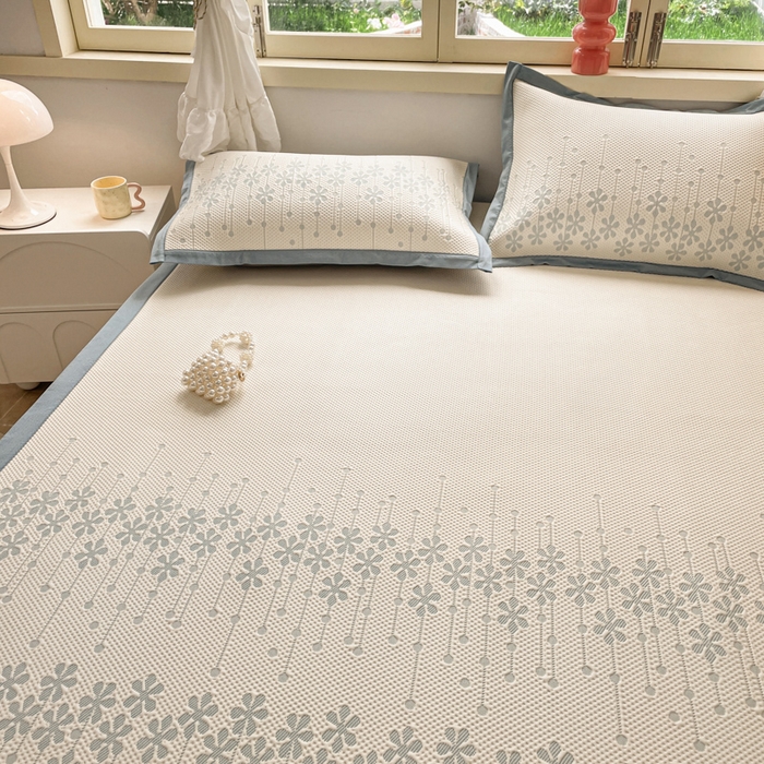 91家纺网 家纺一手货源 找家纺 慕澄 2024新款A类PE提花凉感豆豆复合款凉席 提花豆豆-雪花蓝