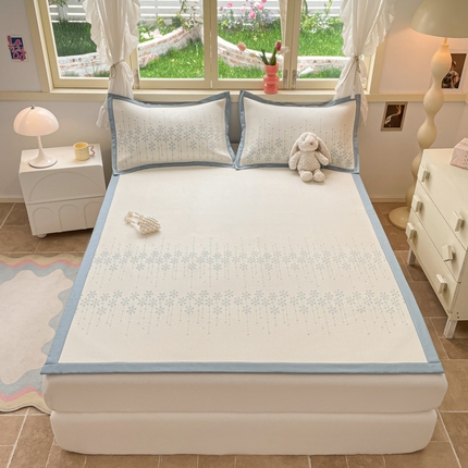 91家纺网 家纺一手货源 找家纺 （总）慕澄 2024新款A类PE提花凉感豆豆复合款凉席