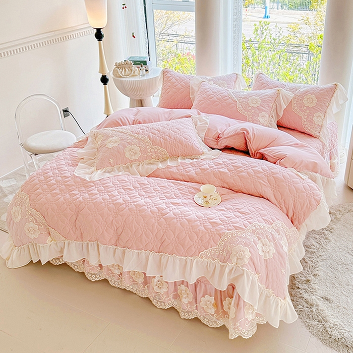 91家纺网 家纺一手货源 找家纺 罗艺轩 2024新款公主风水洗棉全夹棉床盖款四件套-盛宴 盛宴-少女粉