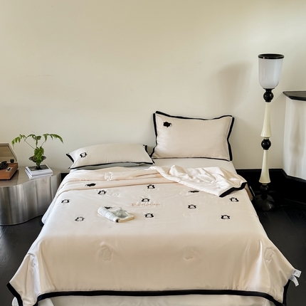 FORTWO家纺原创设计（FOR TWO家纺） 2024新款天丝夏被 小精灵（奶昔白）