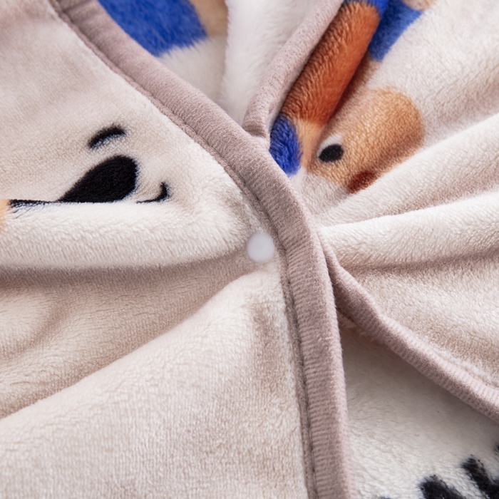 91家纺网 家纺一手货源 找家纺 恋尚羽 2025秋冬爆款印花披肩毯盖毯腊肠狗