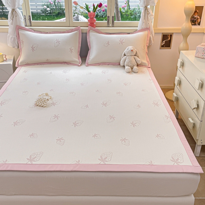 91家纺网 家纺一手货源 找家纺 慕澄 2024新款A类PE提花凉感豆豆复合款凉席 提花豆豆-草莓粉