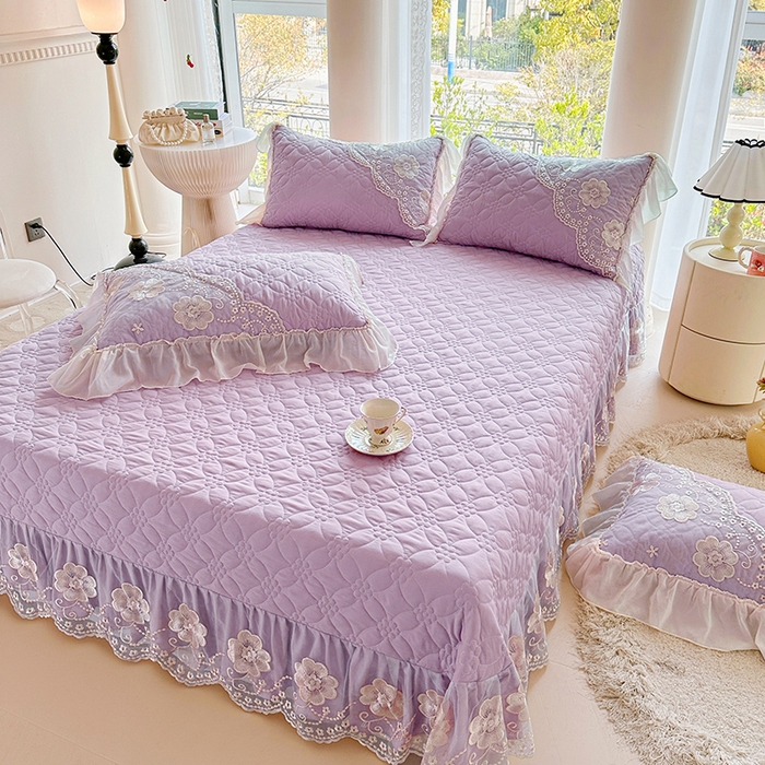 91家纺网 家纺一手货源 找家纺 罗艺轩 2024新款公主风水洗棉全夹棉床盖款三件套-盛宴 盛宴-茉莉紫