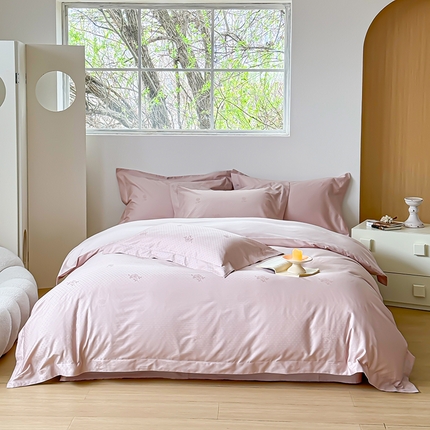 91家纺网 家纺一手货源 找家纺 宜代光年 2024新款100支全棉提花系列 波点玫瑰-粉