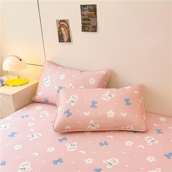 91家纺网 家纺一手货源 找家纺 喜居 2024新款碳光冰丝席床笠款 可爱兔